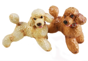 An elegant Poodle ceramic by Blue Witch. This breed is intelligent and charismatic as well as able to rock a very distinctive look. A popular family pet throughout the world.