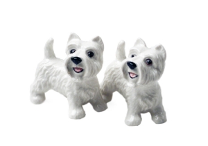 A lovely Blue Witch ceramic. The West Highland Terrier, or Westie, was bred for ratting but is now a very popular family pet thanks to its devoted and courageous personality.