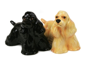 A gorgeous Blue Witch ceramic immortalising the stunning American Cocker Spaniel. A perfect family pet, this adorable breed is renowned for its affable personality.