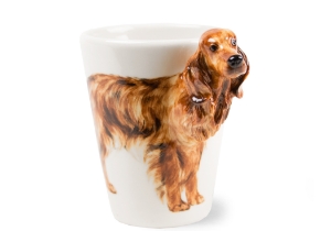 Affectionate, friendly and always eager to socialise the Irish Setter, seen on this Blue Witch ceramic, makes an ideal family pet or companion. The Irish Setter can also still be found working as a gun dog, the task for which it was originally bred.