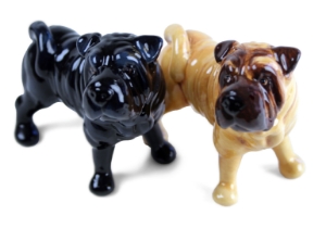 Originated in China where it was used as a fighting and guard dog. The Shar Pei is a truly distinctive looking dog with its deep wrinkles. Nowadays, the Shar-Pei makes a loving family dog. Beautifully depicted on a Blue Witch ceramic.
