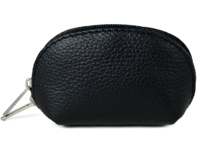 Nina is an elegant collection of Italian-made accessories from small wallets and cosmetic bags to handbags and clutches. They are available in a luxurious choice of colors. The perfect companion to carry wherever you go.