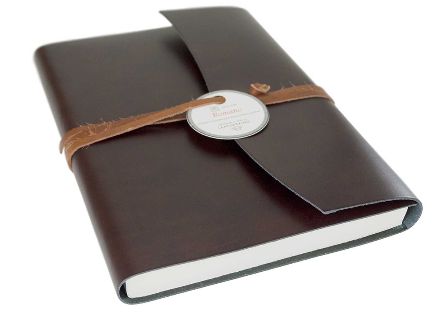 A very intelligent collection: The Romano Journal is supremely refined and redefined with natural recycled leather, specially created by professional Italian leather craftsmen. Employing advanced techniques, the environmental impact is much reduced. By using what is essentially a waste material it retains many of the properties and textures of regular leather without losing that wonderful natural leather smell. Uncompromised quality which is distinctive and is still a luxurious option. The leather has a glossy finish whilst still allowing for flexibility.