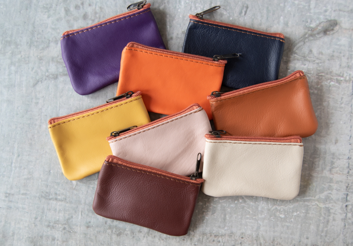 Nina is an elegant collection of Italian-made accessories from small wallets and cosmetic bags to handbags and clutches. They are available in a luxurious choice of colors. The perfect companion to carry wherever you go.
