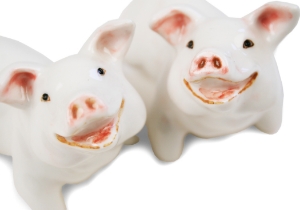 Famous for its gluttony, the endearing Pig is featured on a wonderful Blue Witch ceramic. This cheerful creature is a firm favourite with many people despite its greed and willingness to eat pretty much anything!