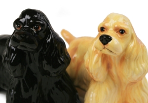 A gorgeous Blue Witch ceramic immortalising the stunning American Cocker Spaniel. A perfect family pet, this adorable breed is renowned for its affable personality.