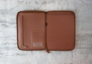 Envoy Padfolio