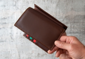 Nina is an elegant collection of Italian-made accessories from small wallets and cosmetic bags to handbags and clutches. They are available in a luxurious choice of colors. The perfect companion to carry wherever you go.